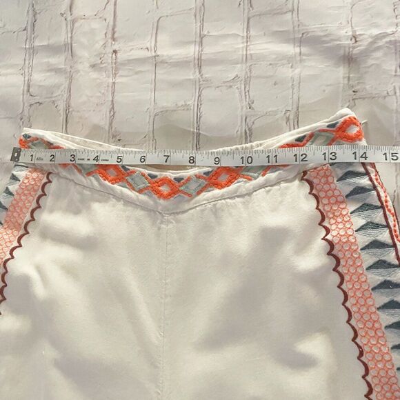 Anthropologie Ivory Islander Embroidered Straight Leg Cropped Pants 2 Boho Beach - Picture 4 of 10
